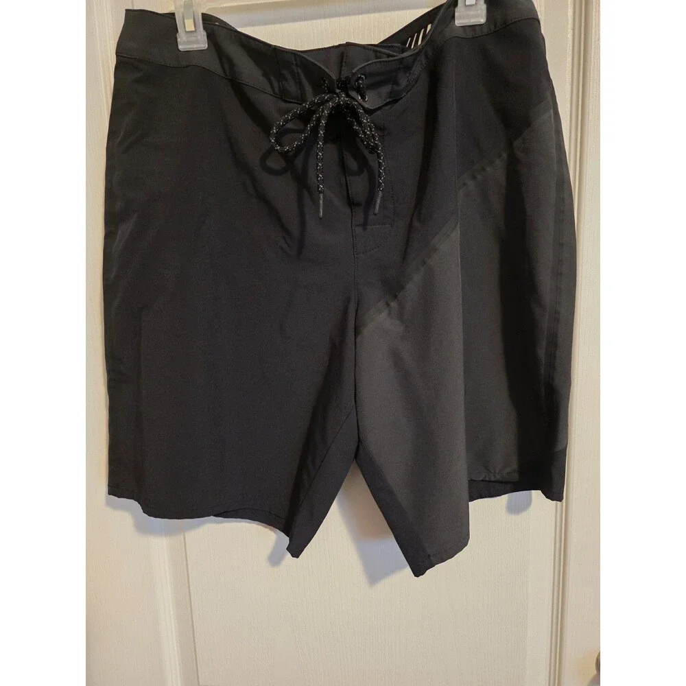 American Eagle Outfitters Black Board Shorts, Drawstring waist  Men's Size L